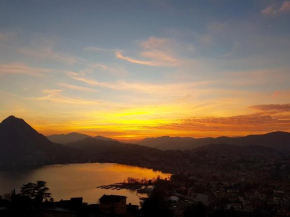 Sonniges Paradies mit Seeblick und Panoramaterrasse